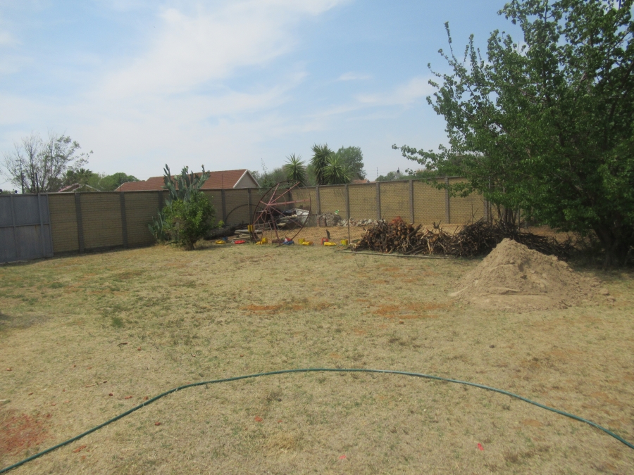 3 Bedroom Property for Sale in Flamingo Park Free State